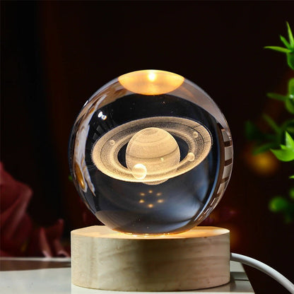 REGALO PERFECTO❤️ GalacticSphere® - Bola de Cristal 3D con Diseño de Sistema Solar con Iluminación y Base de Madera